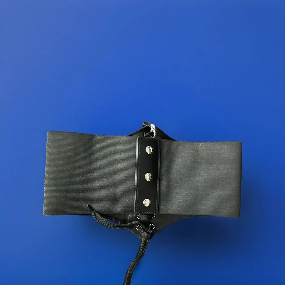 Unbranded black wide